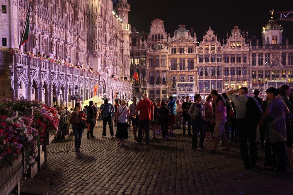 Residence-Hotel Le Quinze Grand Place Brussel Buitenkant foto