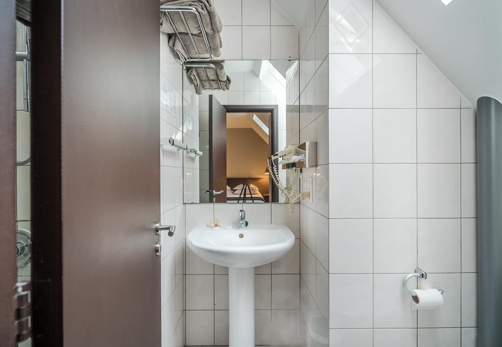 Residence-Hotel Le Quinze Grand Place Brussel Buitenkant foto